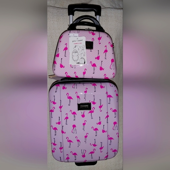 New Betsey Johnson Flamingo Strut Luggage Set - Picture 5 of 10